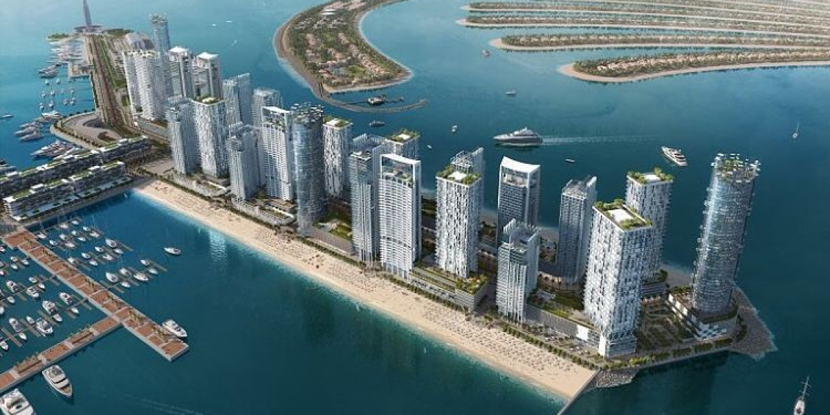 "Elegance by the Water: Dubai's Luxury Apartment Oasis"