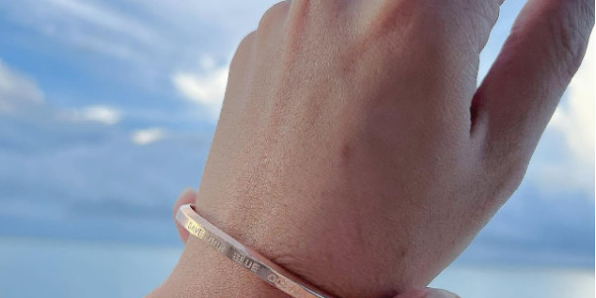 Save Ocean Bracelet: A Stylish Commitment to Ocean Conservation