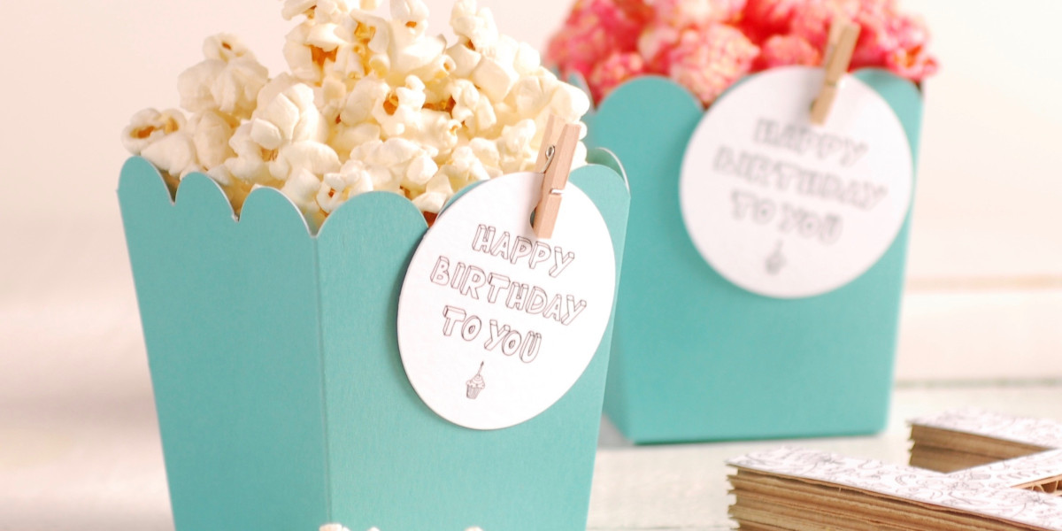 Revolutionizing Cinema Snacking: 5 Creative Concepts for Custom Popcorn Boxes
