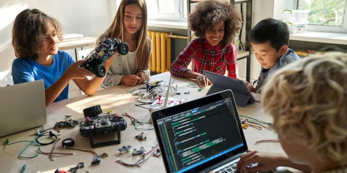 Ignite Knowledge with Young Engineers: Dynamic Coding and Robotics Classes