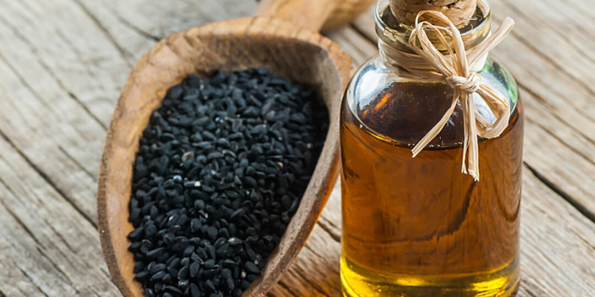 Unlocking the Benefits of Black Seed Oil Wholesale: A Guide to Hetaksh Essential Oils