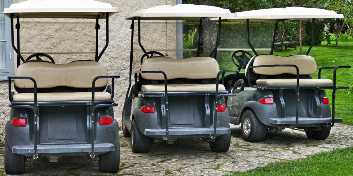 Enjoy Family Outings with 6 Passenger Golf Cart Rentals