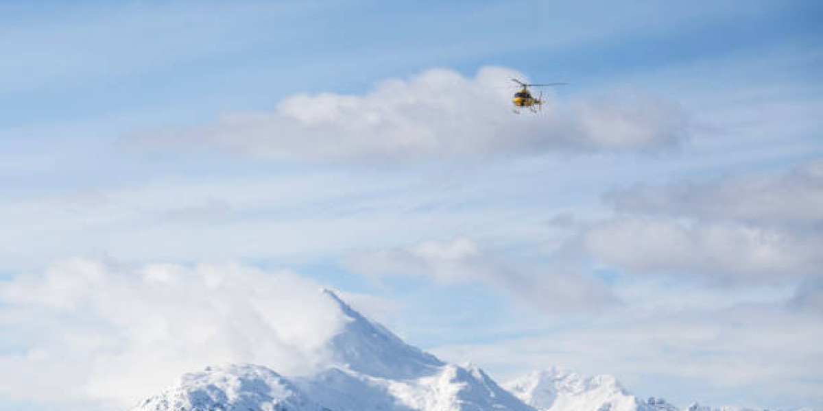 Top Tips for an Unforgettable Heli-Skiing Experience in Alaska