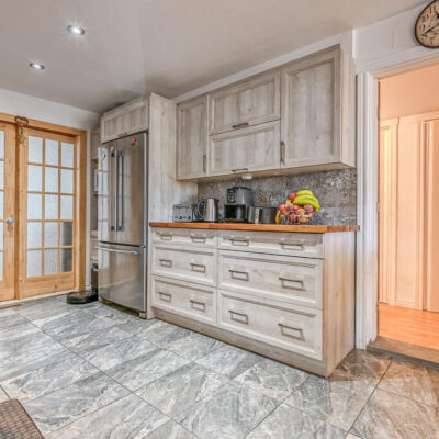 Construction Coloc à Montréal: Rénovation Résidentielle