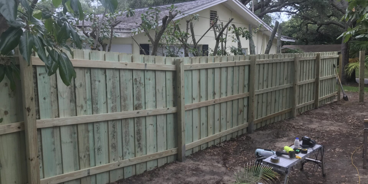 How does chain link fencing compare to other fence options?