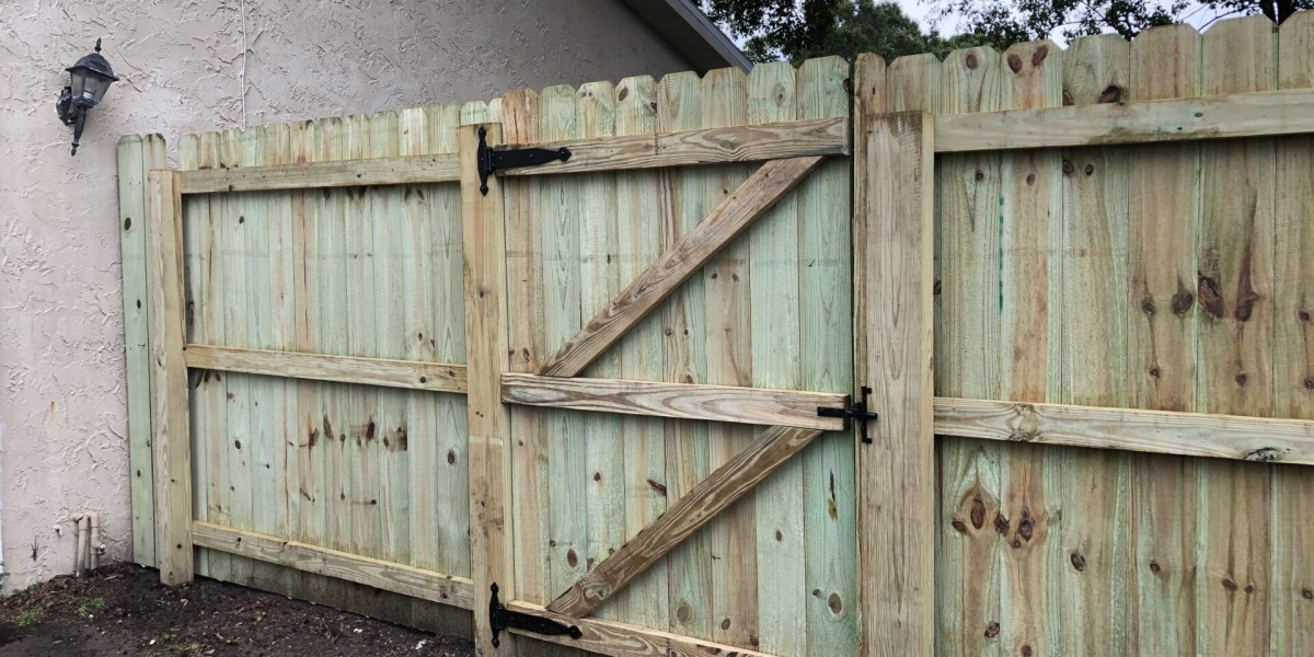 What maintenance is required for vinyl fences?