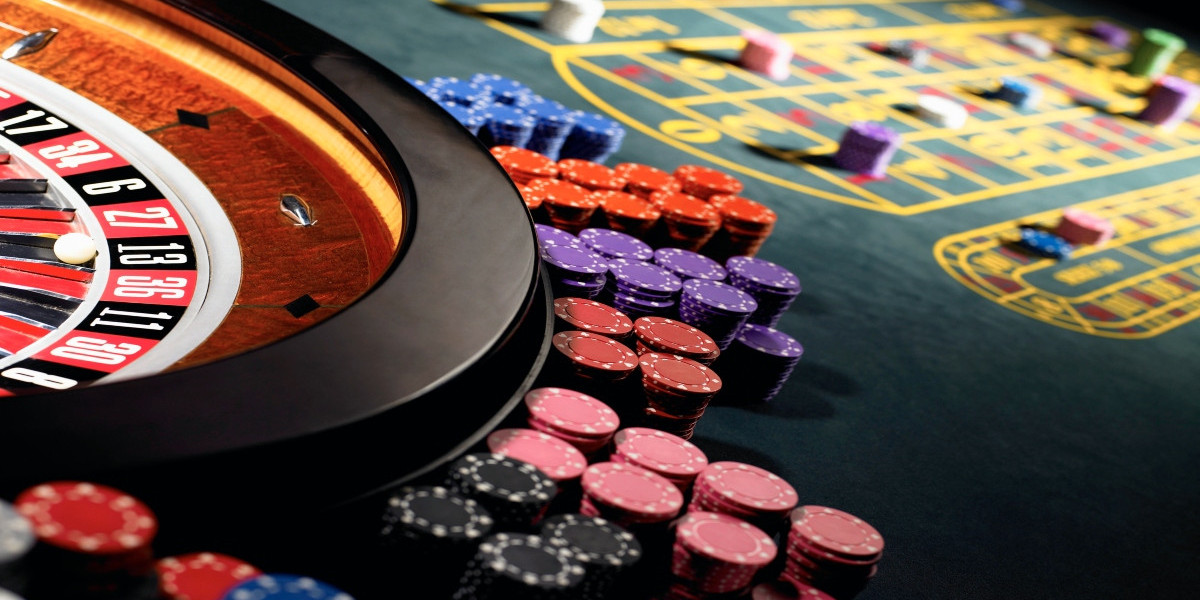 Gambling: An In-Depth Analysis of Its Allure, Risks, and Ethical Engagement