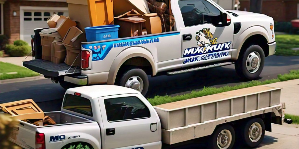 How can junk removal help during a home renovation?