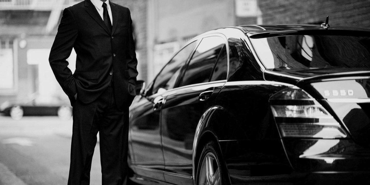 Chauffeur Service in Philadelphia for Business Limousine Rides