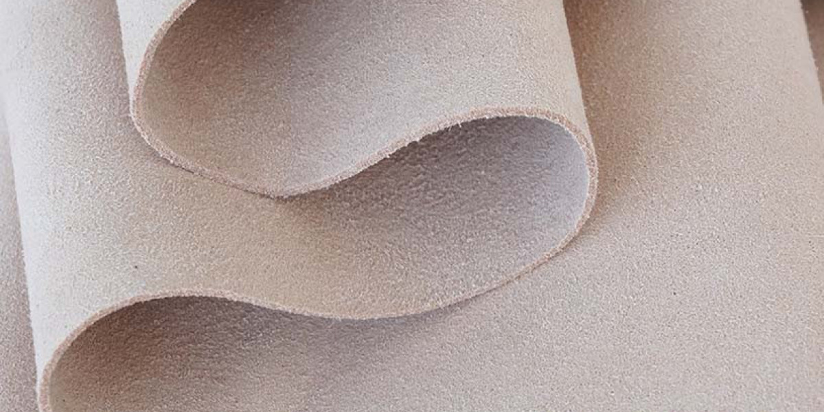 Microfiber Leather – Premium Quality for Footwear and Accessories | Winiw Shoe Materials Co.