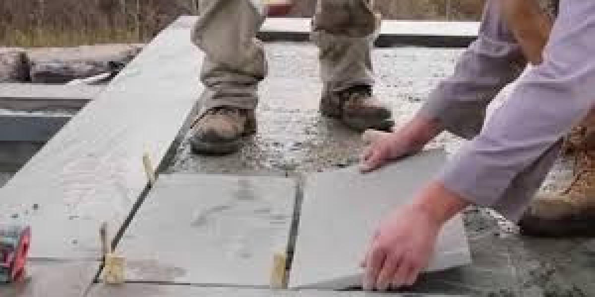 Expert Advice on Installing Banas Stone for Exterior and Interior Spaces