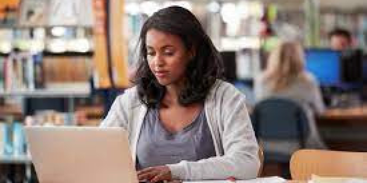 Are You Searching For Online Assignment Help UK