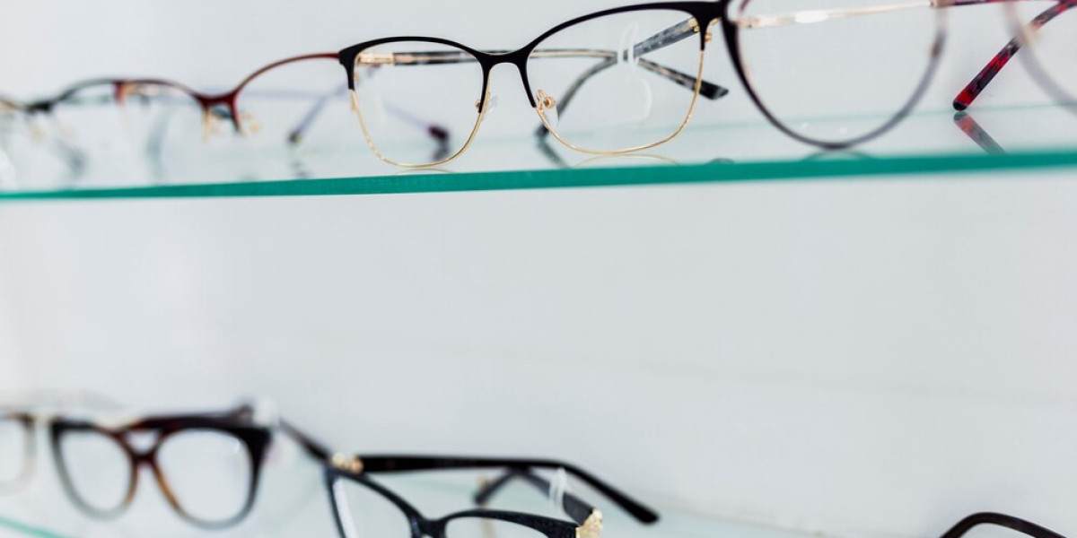 Unveiling Opportunities in Spain's Eyewear Market: Forecasts and Trends to 2033