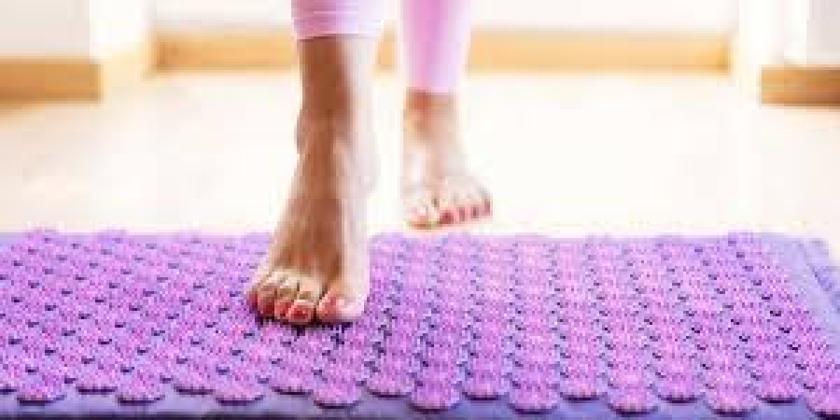 Nighttime Relaxation with Acupressure Mat