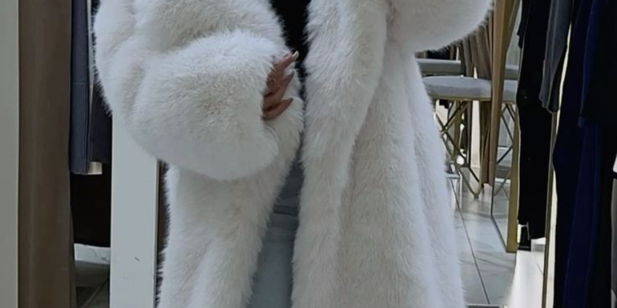 Fur Winter Coats That Transform Women’s Style