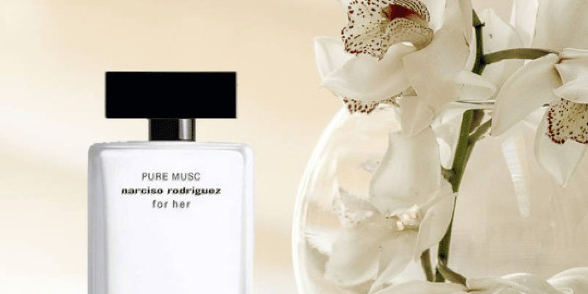 YSL Libre EDP – Chai nuoc hoa danh cho nhung chuyen di xa