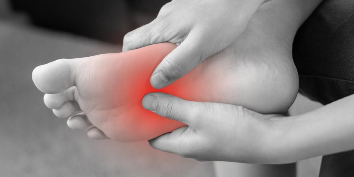 Neuropathic Pain in Cancer Patients: Causes and Treatment