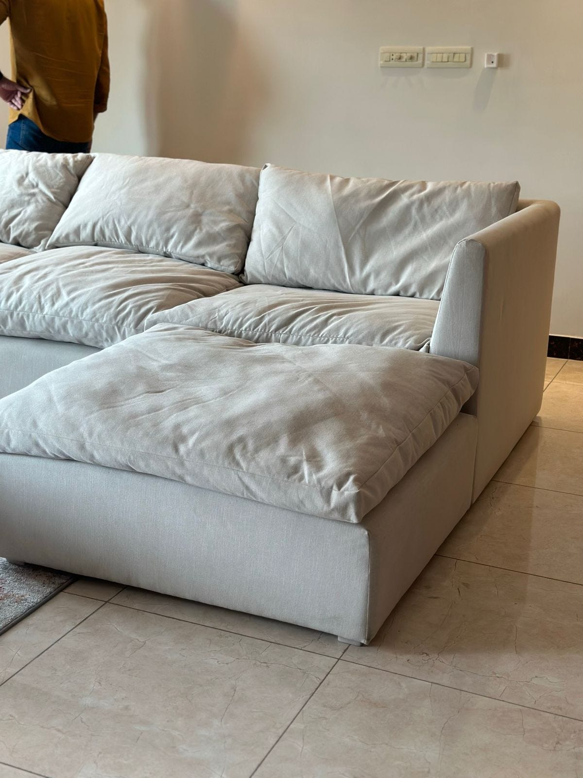 Trendy Living Room Furniture in Pakistan: Upgrade Your Space Today | by Max Stone | Feb, 2025 | Medium