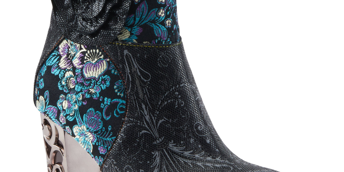 Women’s Ankle Boots: Trendy and Versatile Footwear