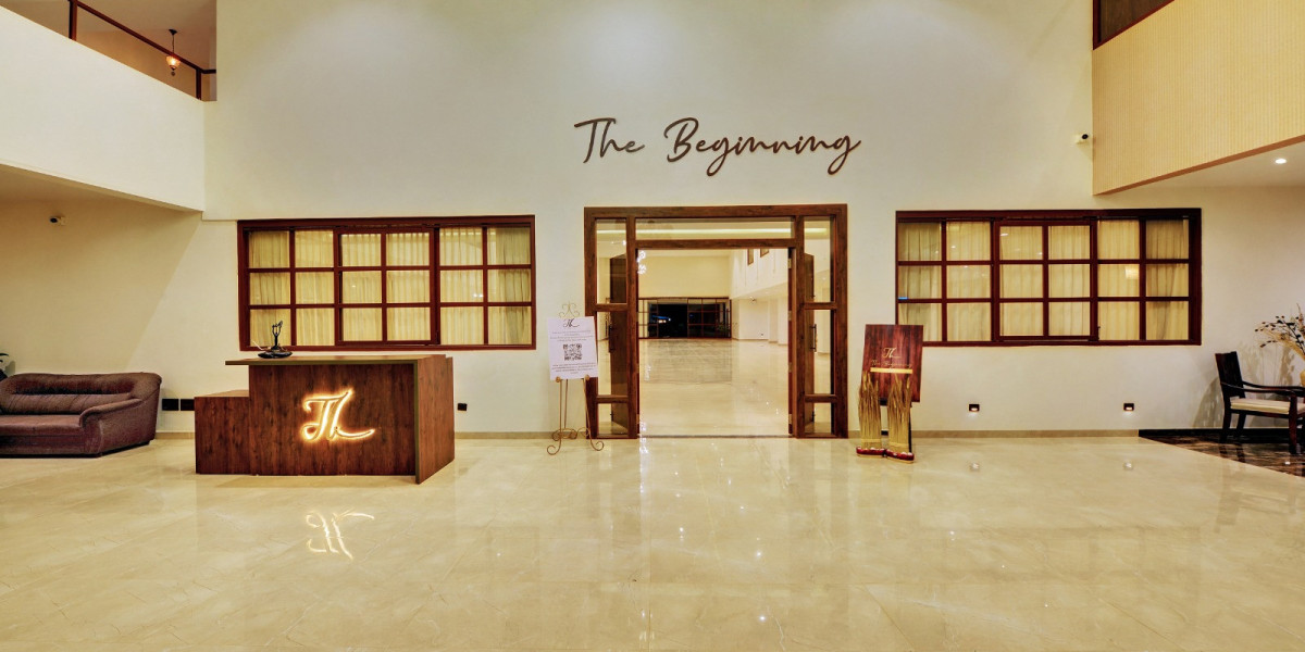 Outdoor Weddings vs. Indoor Weddings: Which is Right for You? | Luxury Wedding Place in Bangalore