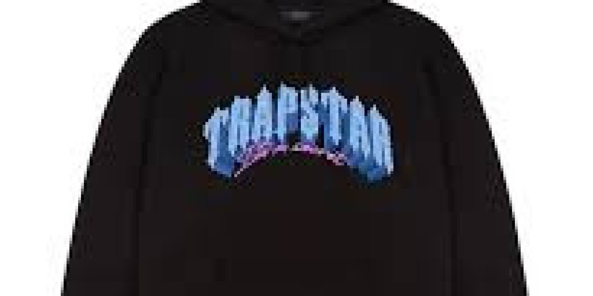 Stay Cozy and Stylish with Outfit Trapstar Hoodie & Lifestyle Clothing