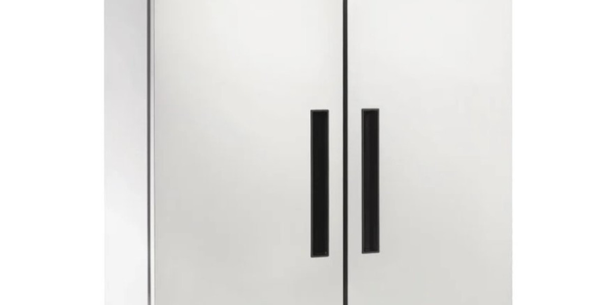 The Smart Way to Cool: Why Upright Fridges Make Life Easier