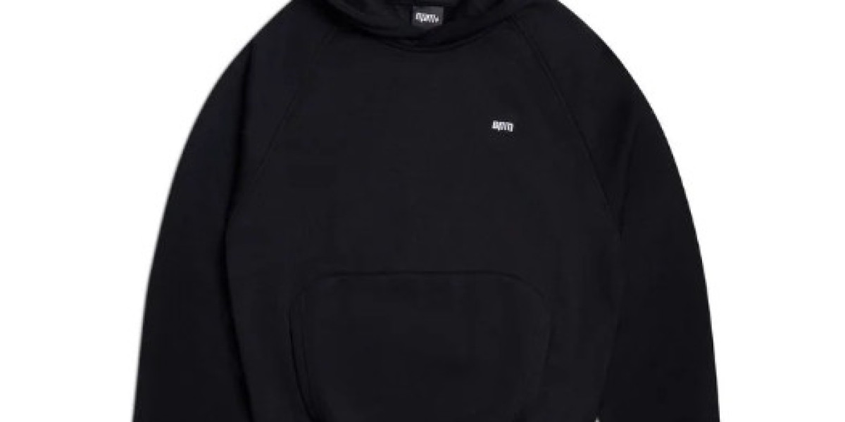6PM Hoodie: Streetwear Style with Everyday Comfort