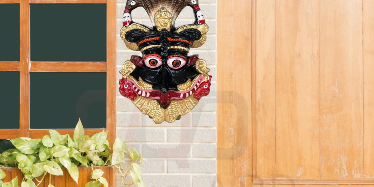 Keertimukha: The Sacred Face of Protection in Salvusestore’s Narsingh Metal Wall Hanging