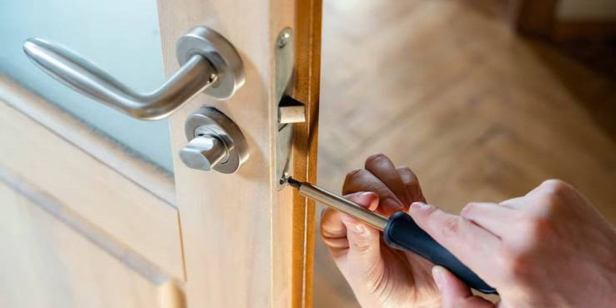 Why You Should Always Choose A Local Locksmith Shop Near Me