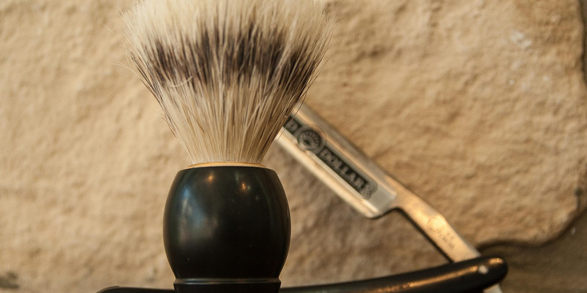 Professional vs. Consumer Clippers: Which Is Best for Home Grooming?