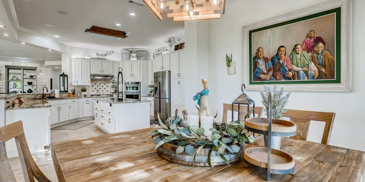How Real Estate Agents Can Collaborate with Photographers for Better Results