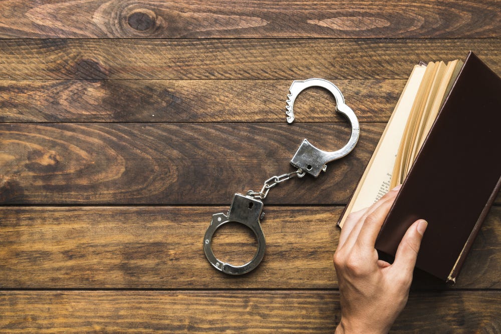 What Sets Los Angeles Criminal Defense Firms Apart From the Rest? | by Chesley Lawyers | May, 2025 | Medium
