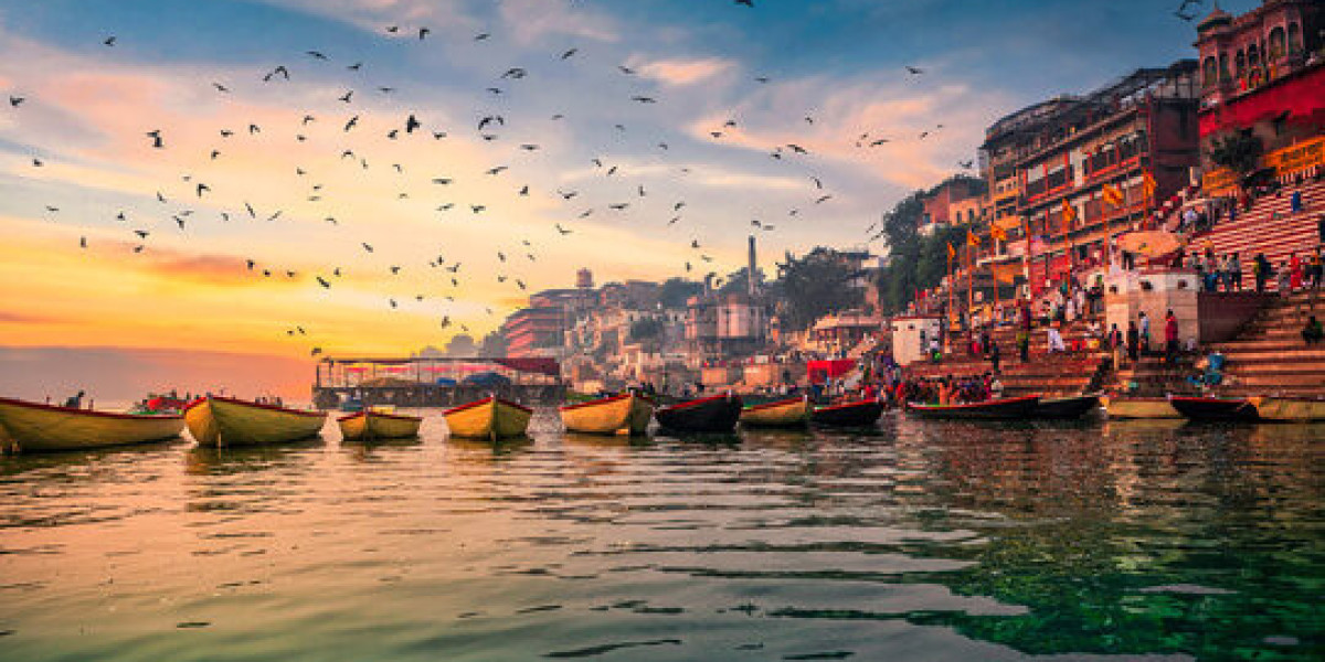 Delhi to Varanasi Cab