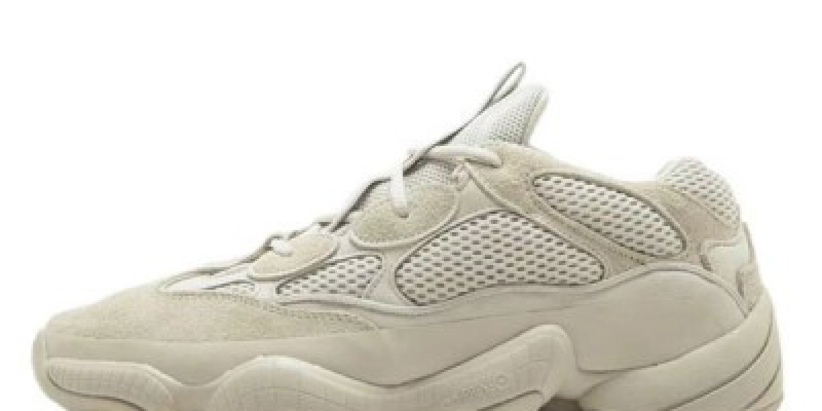 潮流新指標：全面解析 YEEZY 500 與 YEEZY 450 的時尚魅力