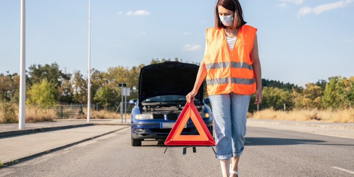 What Services Are Included In Roadside Assistance In Cedar Hill, TX?