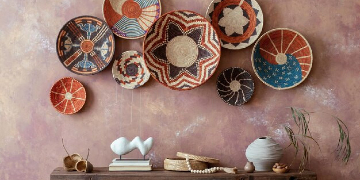 Creative Console Table Styling Ideas to Complement Your Wall Decor