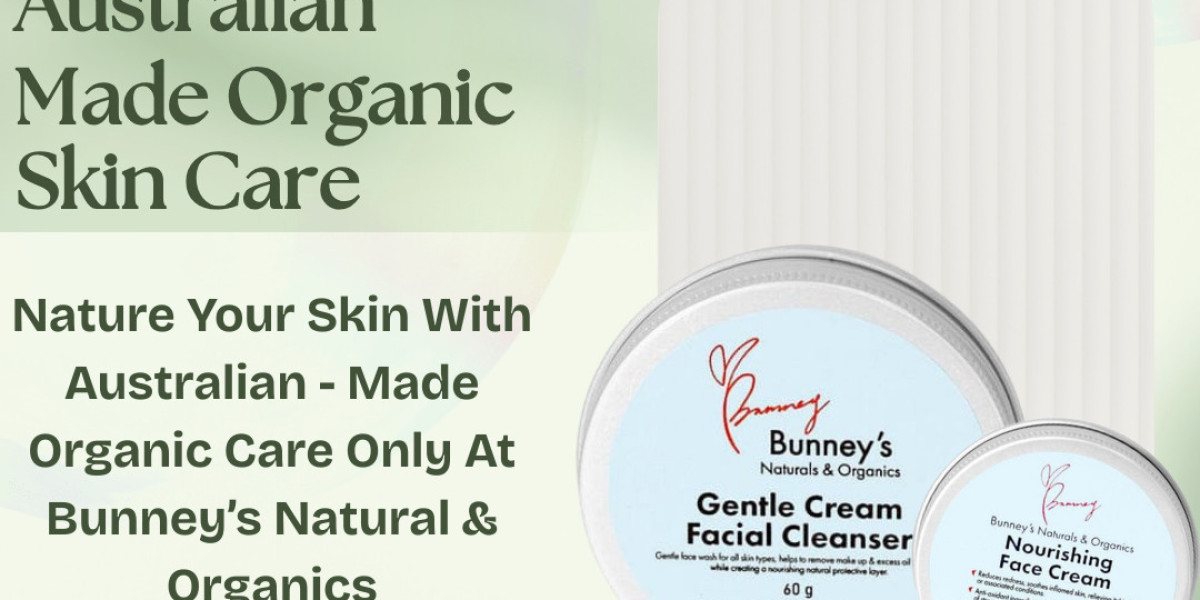 What makes Bunnyey's Naturals & Organics stand out in natural skincare products?