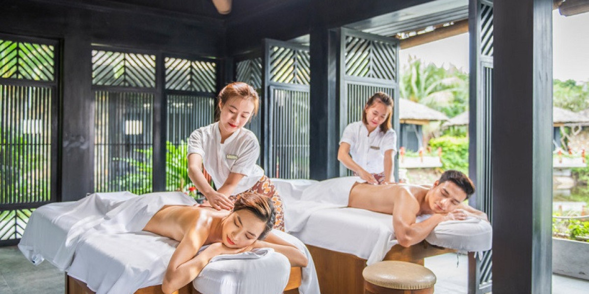 Deep Tissue Massage: The Ultimate Therapy for Chronic Pain and Muscle Tension