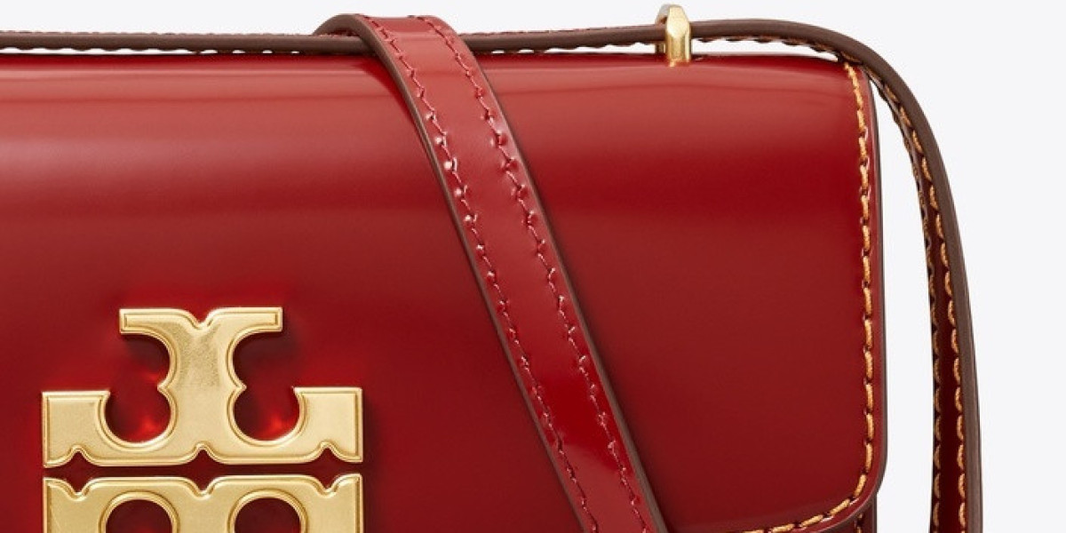 Tory Burch：現代女性的優雅象徵，經典與實用兼備的時尚之選
