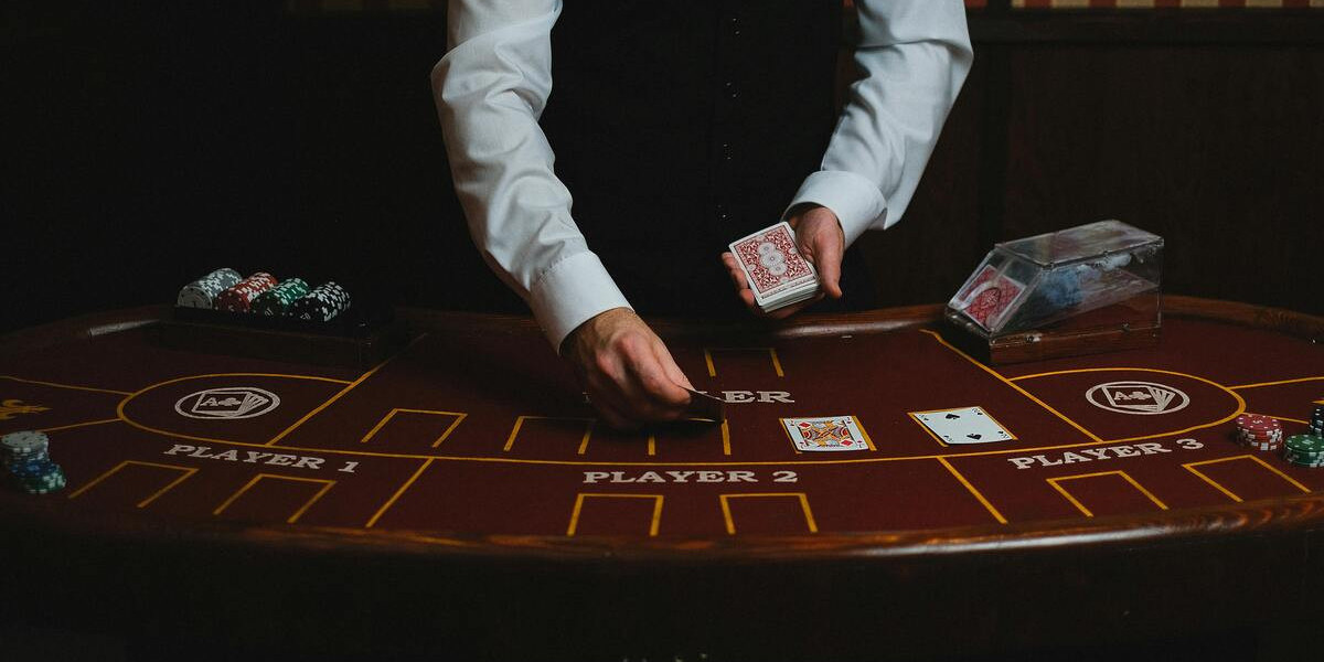 Exploring Evolution Casino and the Essential Role of Inavegas’ Scam Verification Community