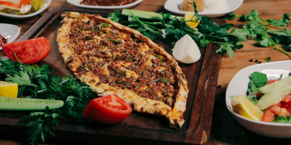 Why Turkish Pide Is the Perfect Comfort Food in Canada