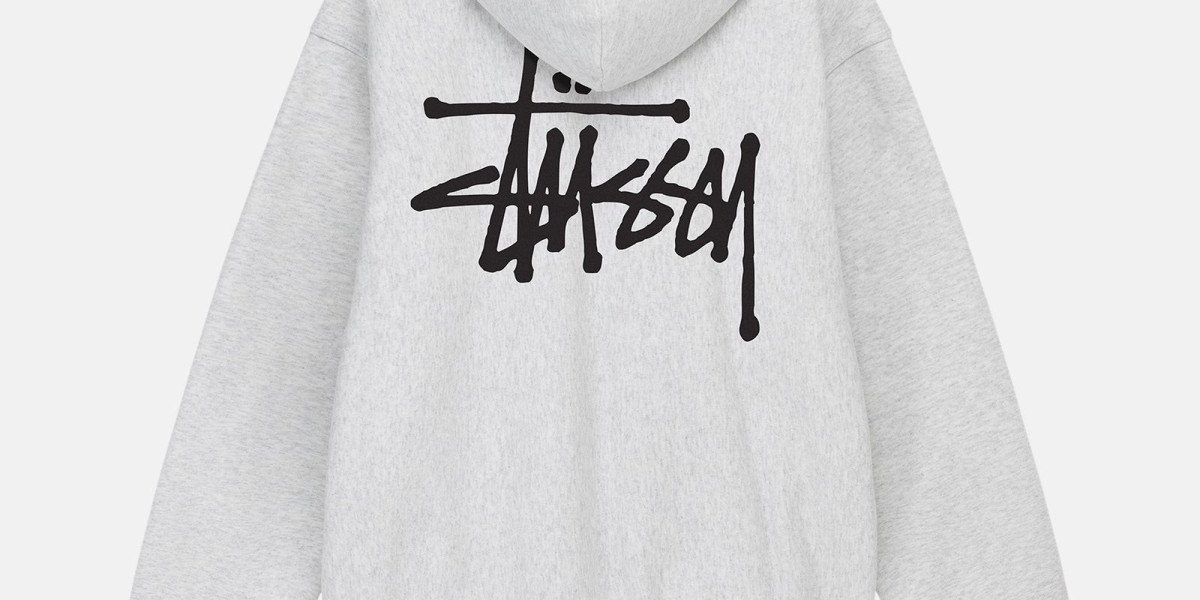 Wearing Stussy shirt eps you chic.