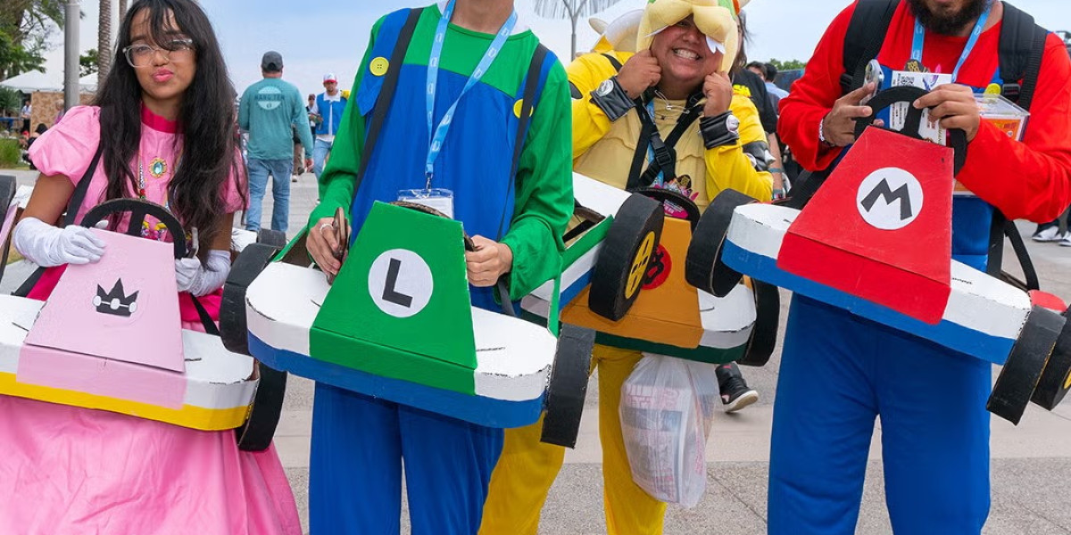 Classic and Modern Men Fancy Dress Themes That Always Work