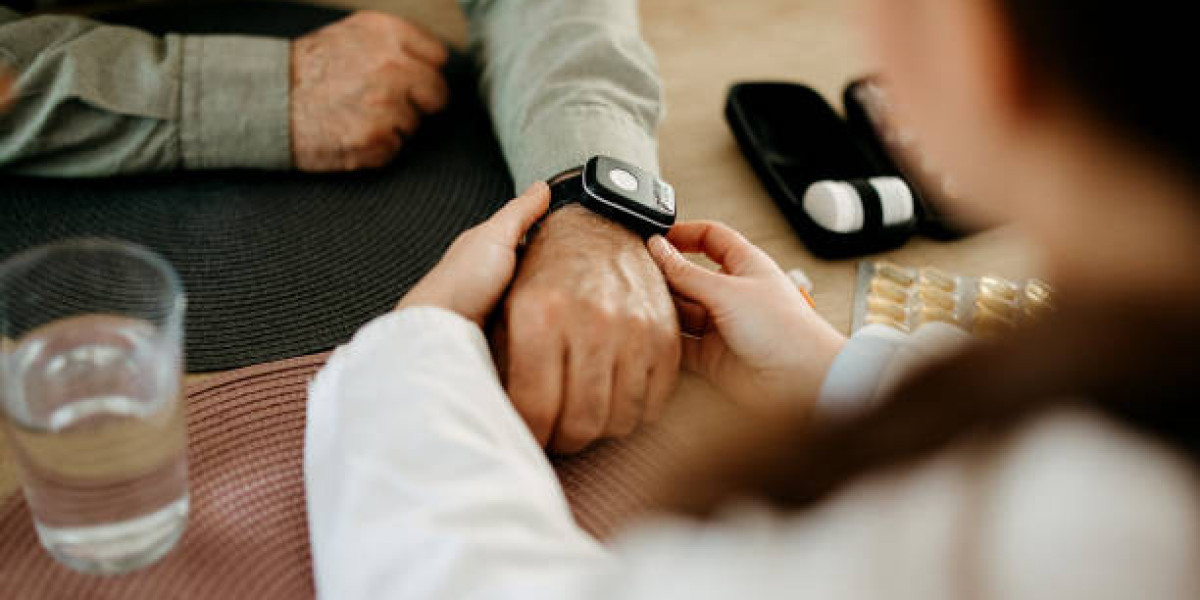 Rising Demand in the Remote Patient Monitoring Devices Market: Wearables, Connectivity & Chronic Disease Management