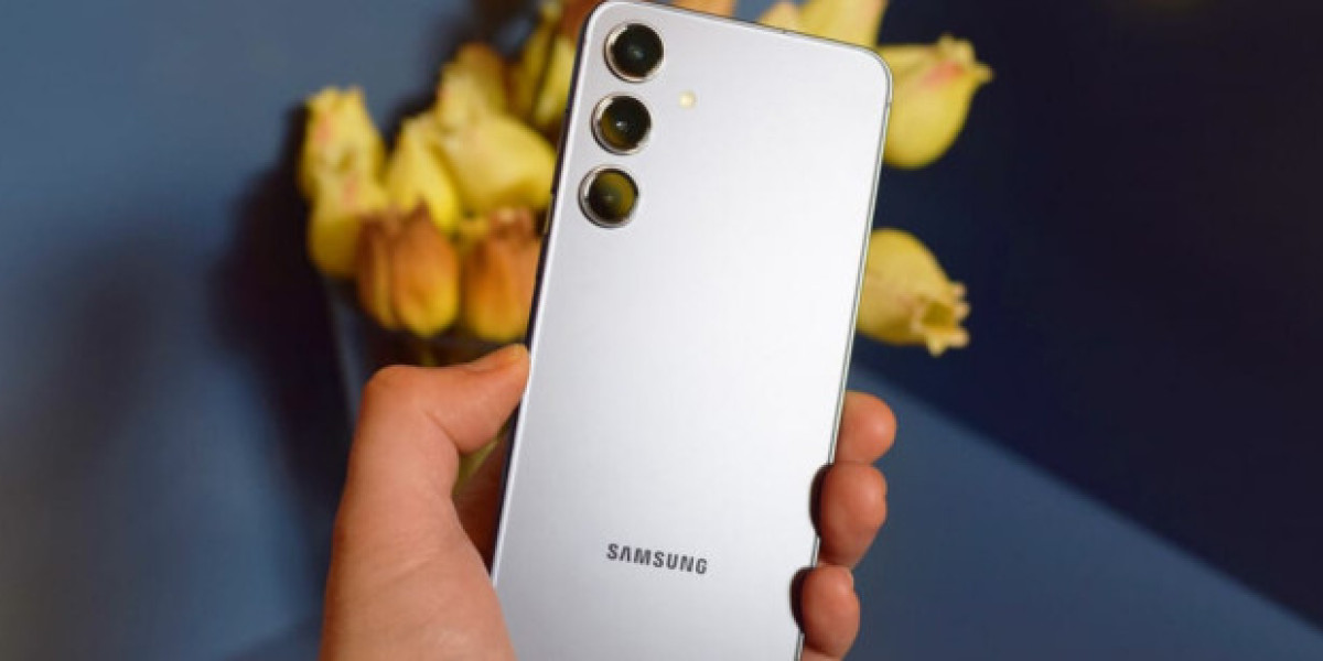 Why Brand Samsung Dominates the Smartphone Market