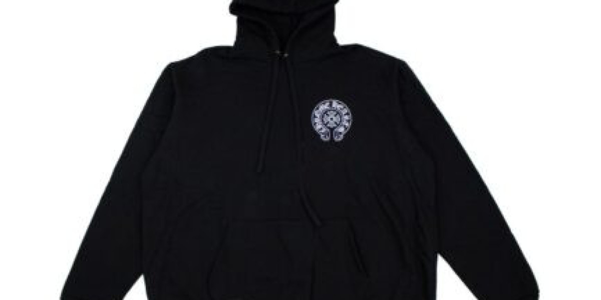 Hoodie Haute: Redefining Fashion’s Comfortable Revolution