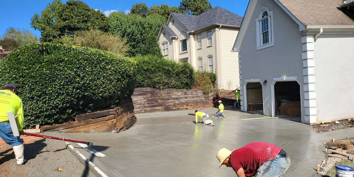 Concrete Repair by Expert Driveway Services Friendswood: What to Expect