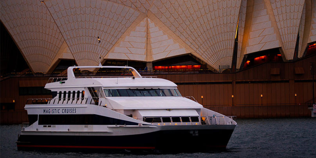 Make Way for Remarkable Fridays with Dinner Cruises in Sydney Harbour