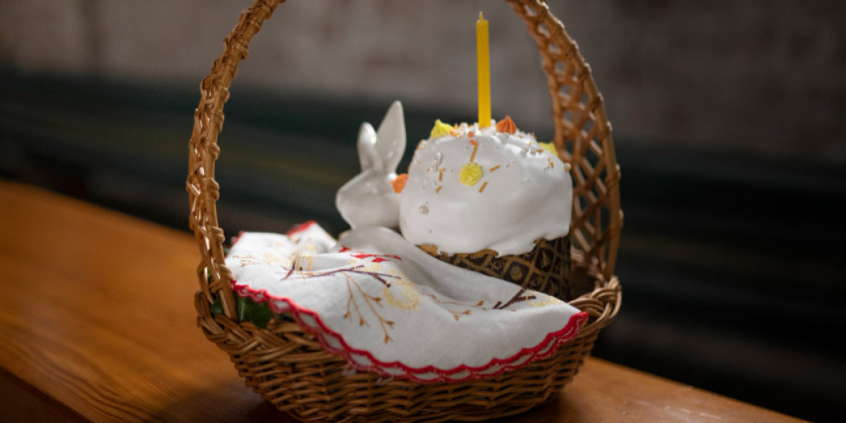 How to Personalize a Gift Basket in Pakistan: 3 Simple Steps