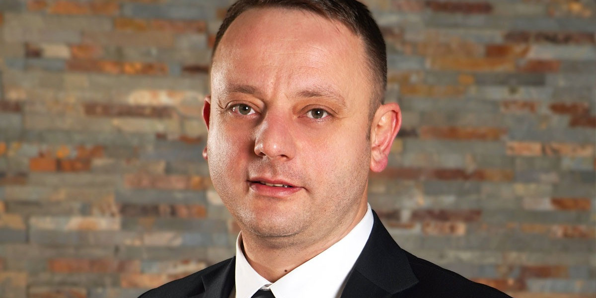 How does an Avocat Timișoara handle International Debt Recovery within the EU?